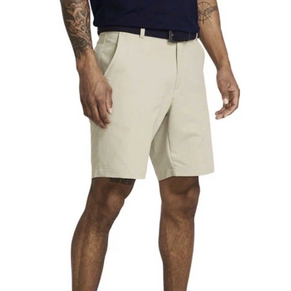 NWT Mens Under Armour Matchplay Tapered Golf Shorts Khaki Sz 32
